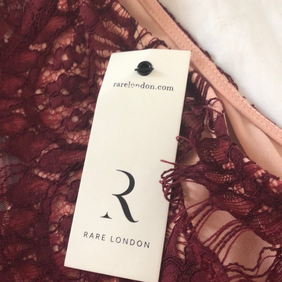 ✨Rare London Hold Court Lace Dress✨ - Picture 3 of 8